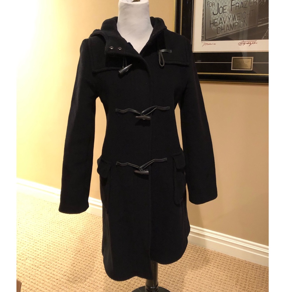 COPY - Authentic Burberry Duffle coat. Toggle buttons